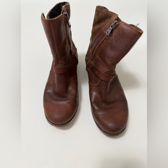 Teva De La Vina Waterproof Leather Short Boots Size 7 - Picture 2 of 9